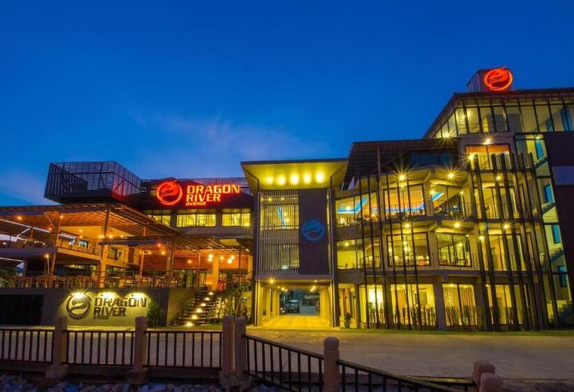 Отель Dragon River Avenue