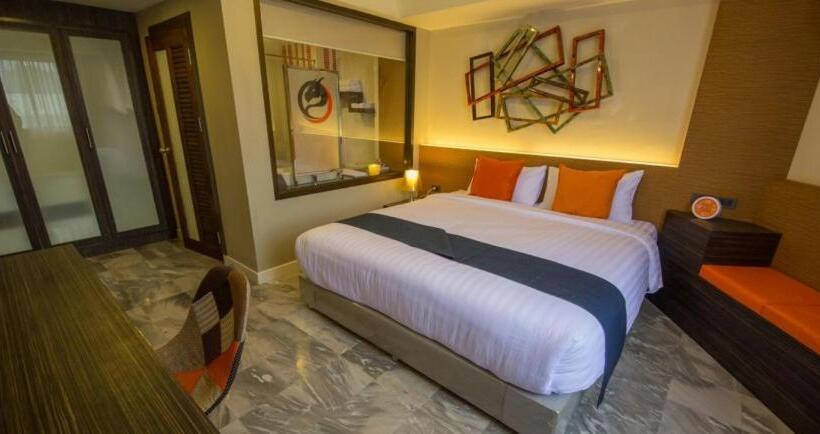 Отель Dragon River Avenue