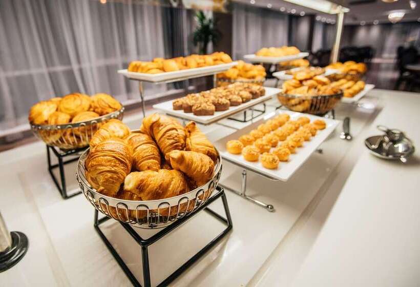 هتل Grand Mogador City Center