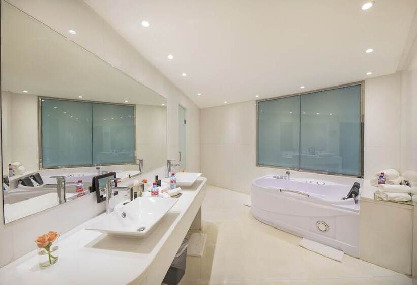 هتل Grand Mogador City Center