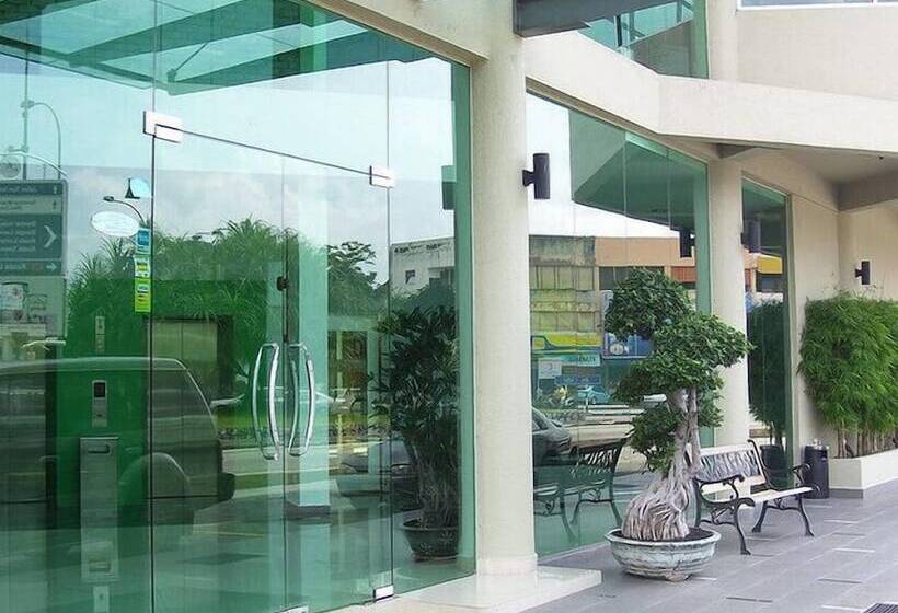 בית מלון כפרי Greenleaf