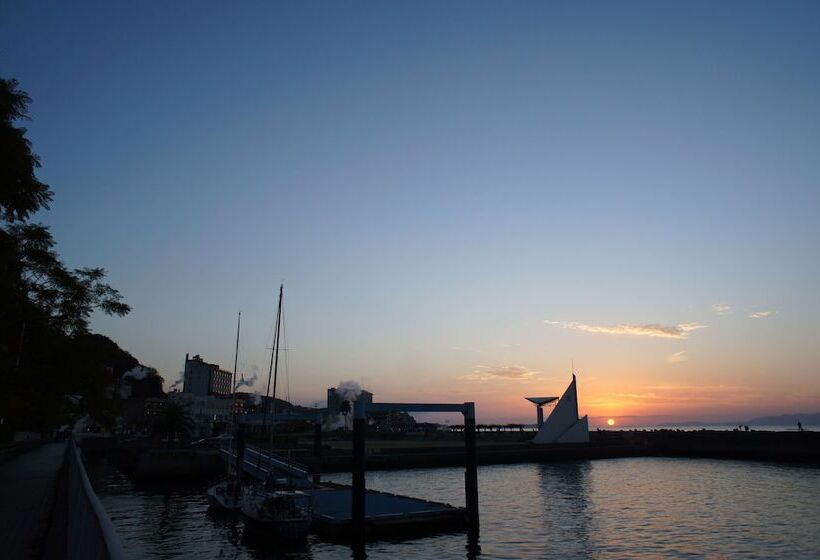 בית מלון כפרי Obama Onsen Hamakan