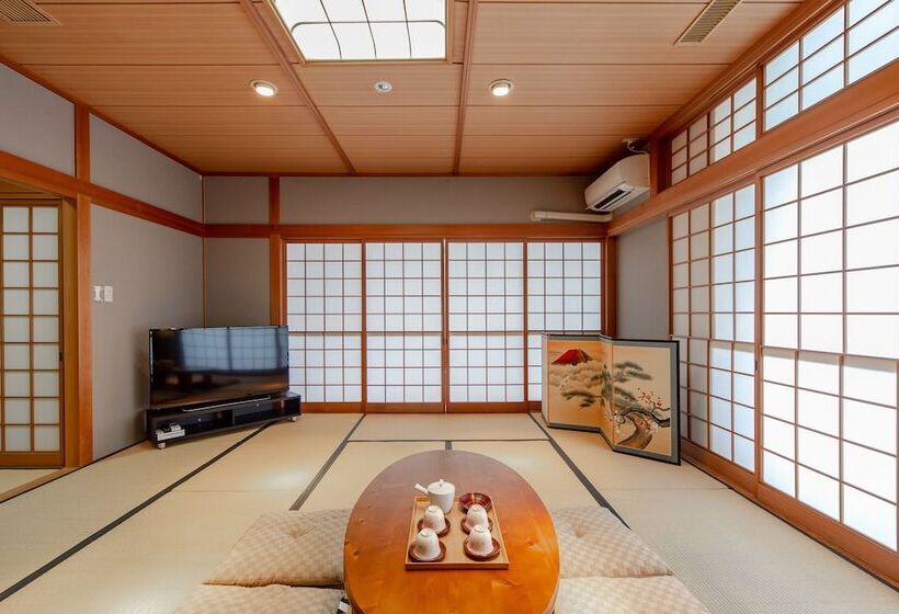 בית מלון כפרי Obama Onsen Hamakan