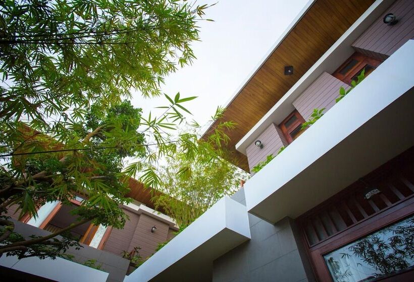 هتل Hanging Garden Hoi An