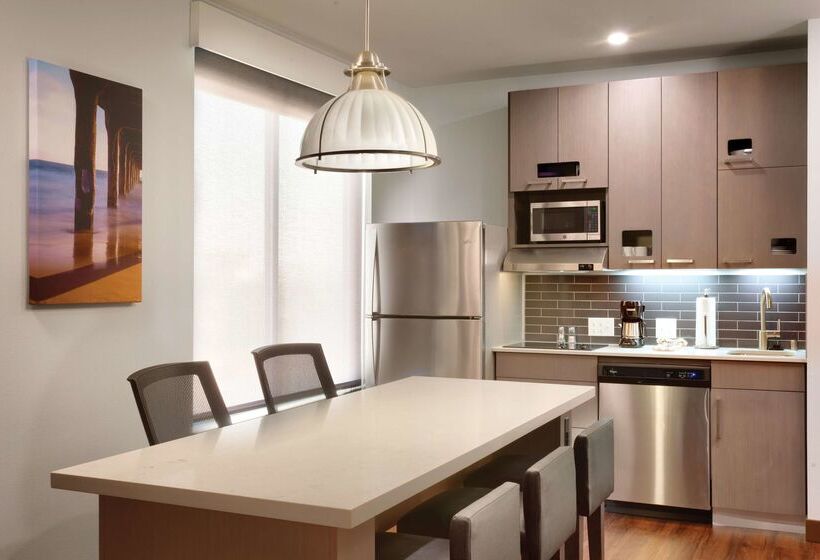 Отель Hyatt House At Anaheim Resort/convention Center