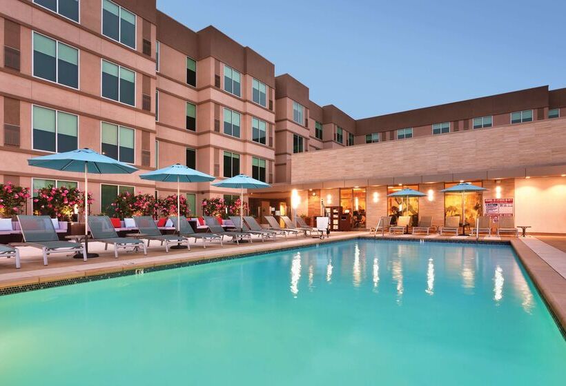 Отель Hyatt House At Anaheim Resort/convention Center