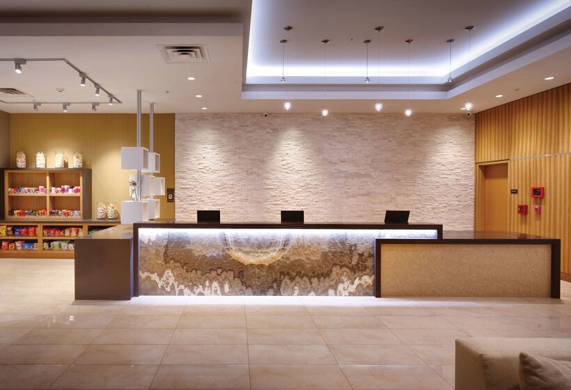 Отель Hyatt House At Anaheim Resort/convention Center