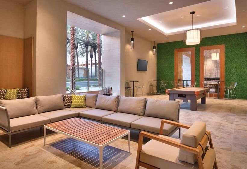 Отель Hyatt House At Anaheim Resort/convention Center