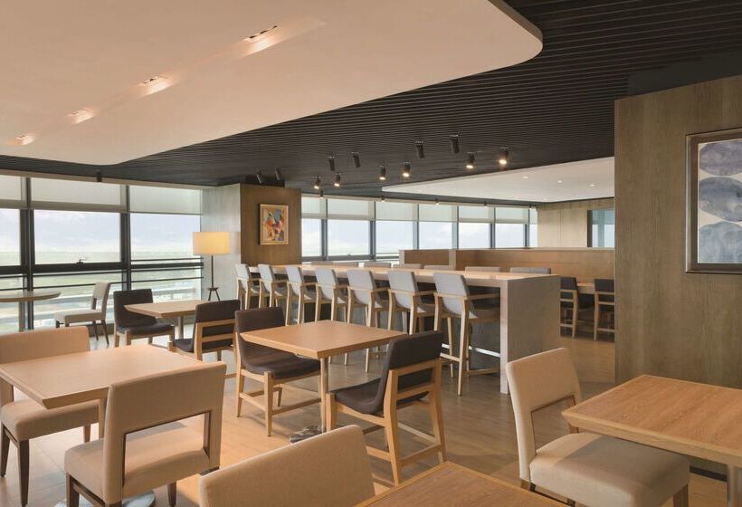 هتل Hyatt House Shenzhen Airport