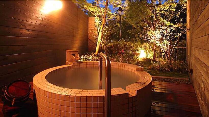 Отель Kirishima Kanko