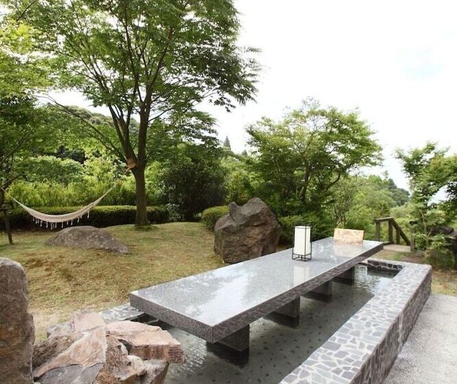 Отель Kirishima Kanko