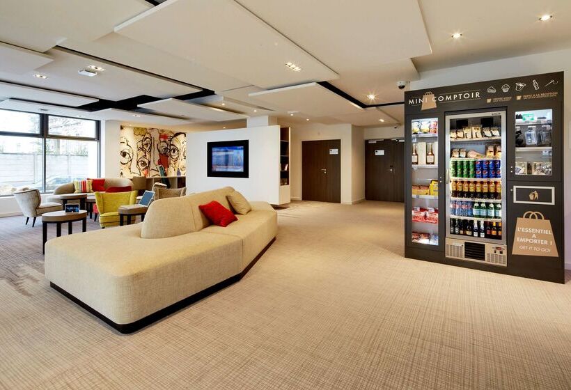 Отель Kyriad Troyes Centre