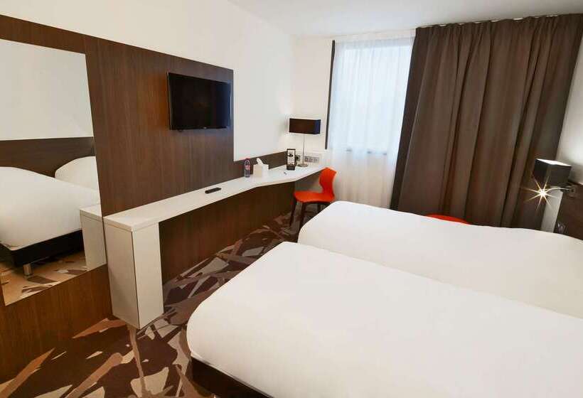 Отель Kyriad Troyes Centre