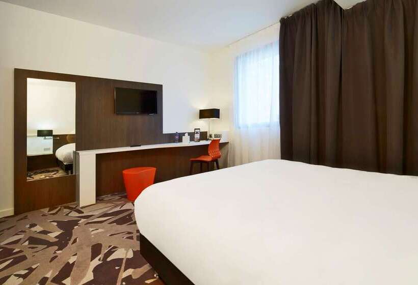 Отель Kyriad Troyes Centre