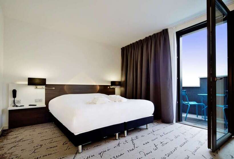 Отель Kyriad Troyes Centre