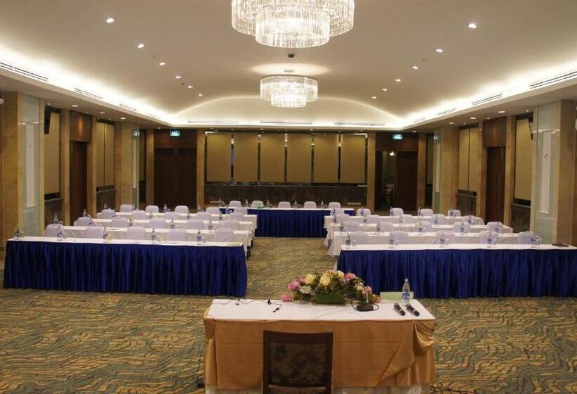 Lee Gardens Plaza Hotel   Sha Plus