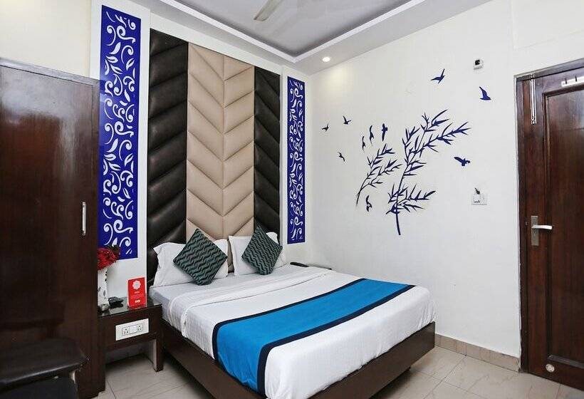 酒店 Oyo Rooms Arakashan Road 7875