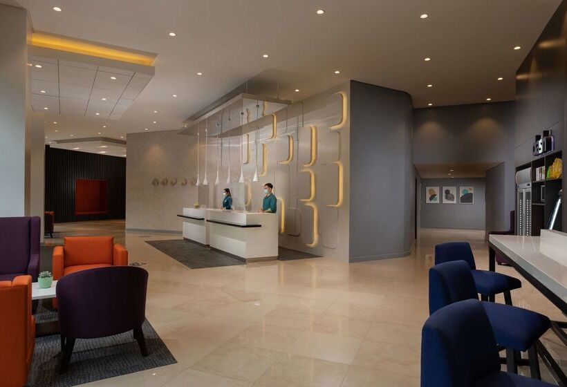 ホテル Park Inn By Radisson Clark