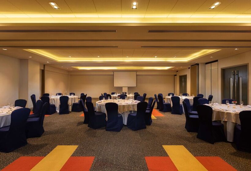 ホテル Park Inn By Radisson Clark