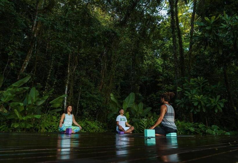 בית מלון כפרי Playa Cativo Lodge