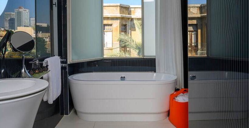 Poli House By Afi Hotels