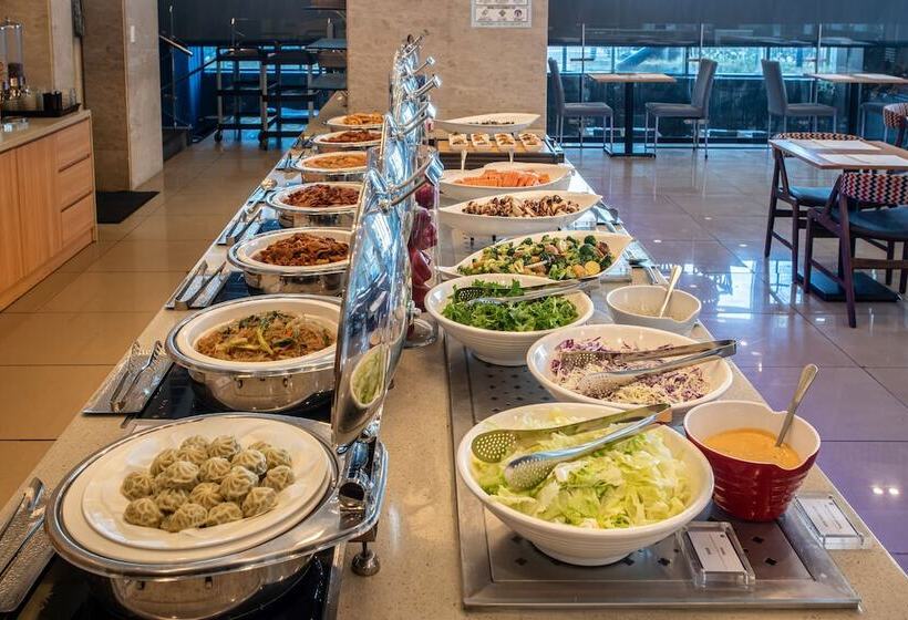 ホテル Regent Marine The Blue