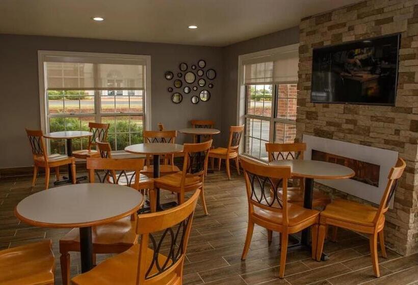 فندق Richland Inn