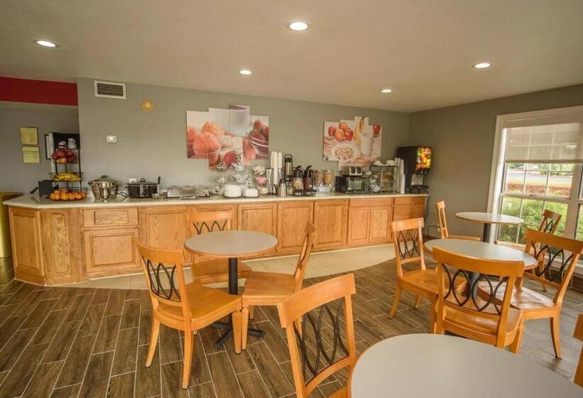 فندق Richland Inn