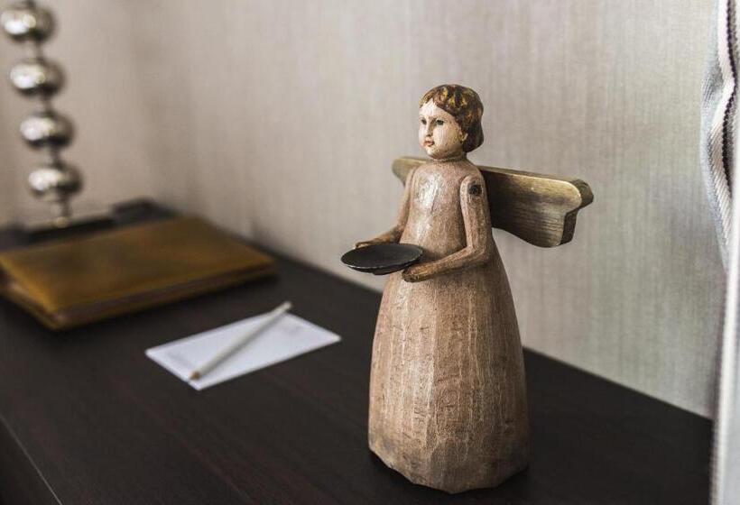 Vmaison Hotel Messina