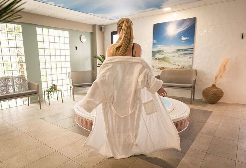 Kyriad Prestige Residence & Spa Cabourg Dives Sur Mer