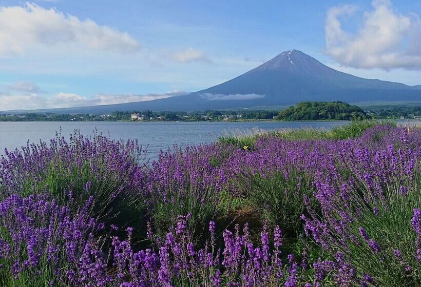 Lake Villa Kawaguchiko