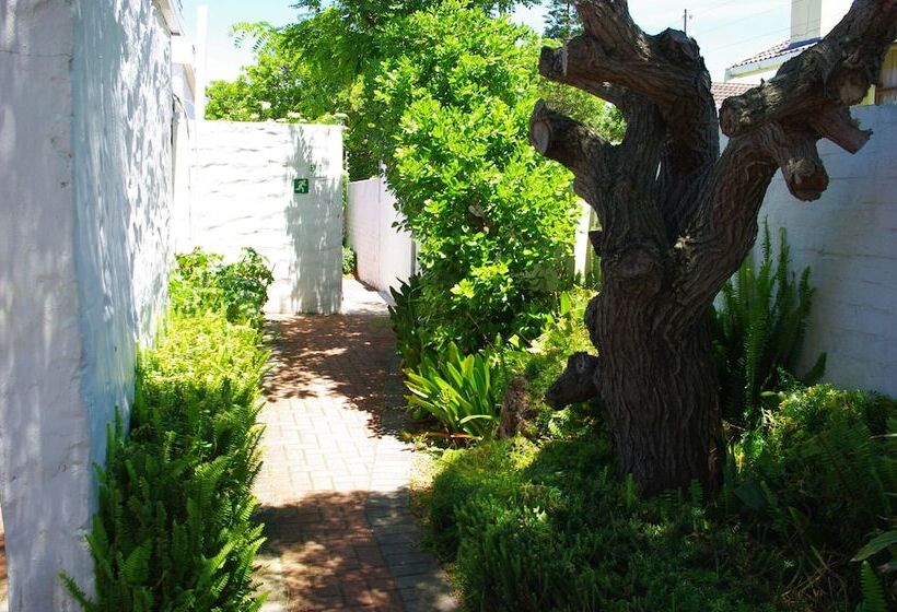 Пансион Aqua Marine Guest House