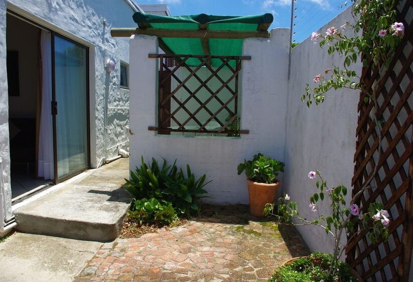 Пансион Aqua Marine Guest House