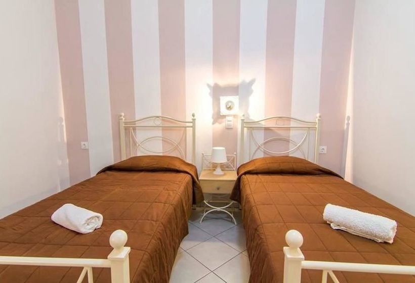 پانسیون Holidays In Ios