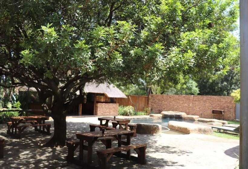 Пансион Khaya Africa Guesthouse