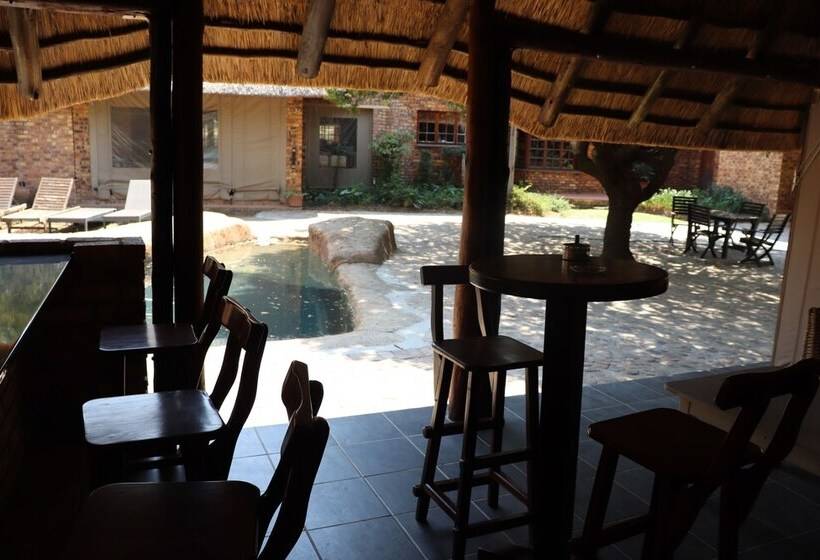 Пансион Khaya Africa Guesthouse