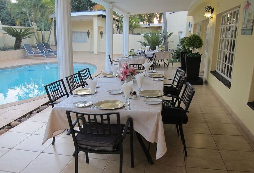 ペンション La Barune Guest House