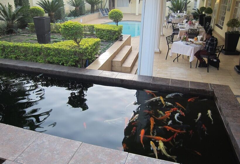 ペンション La Barune Guest House