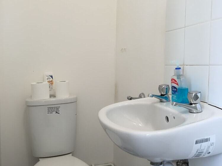 ペンション Metro London City Airport