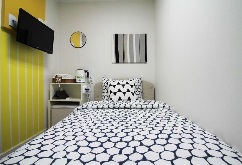 פנסיון Njoy Guesthouse