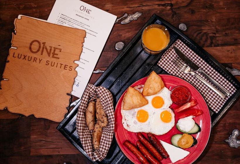 پانسیون One Luxury Suites