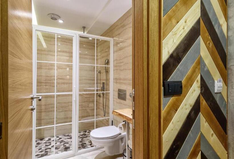 پانسیون One Luxury Suites