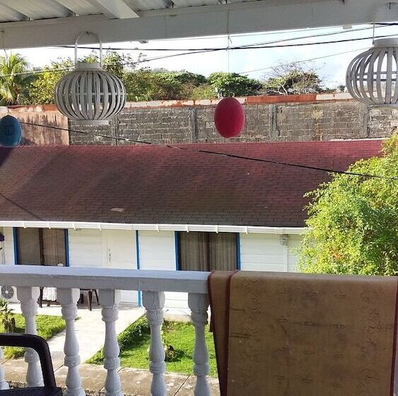 פנסיון Posada Nativa Green Sea Villa Hellen