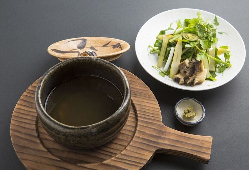 ריוקאן Ito Ryokuyu