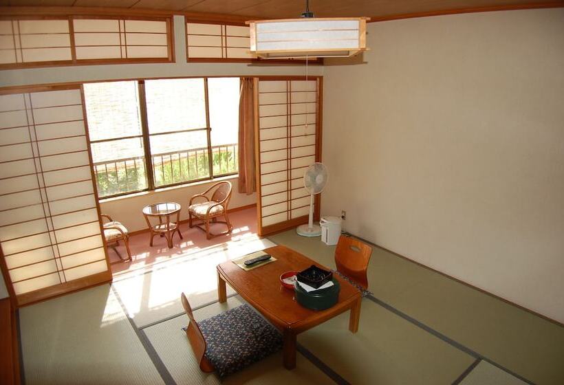 Sawatari Onsen Miyataya Ryokan