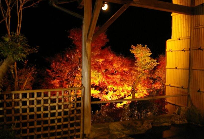 Sawatari Onsen Miyataya Ryokan