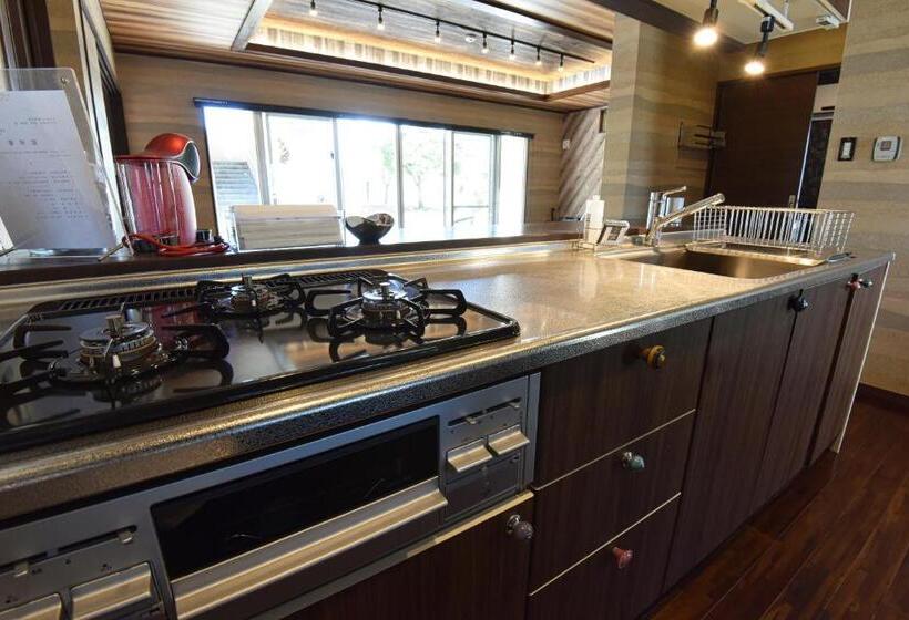 Seven Residence Music