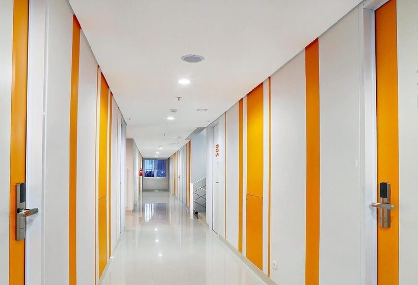 Starlet Hotel Serpong