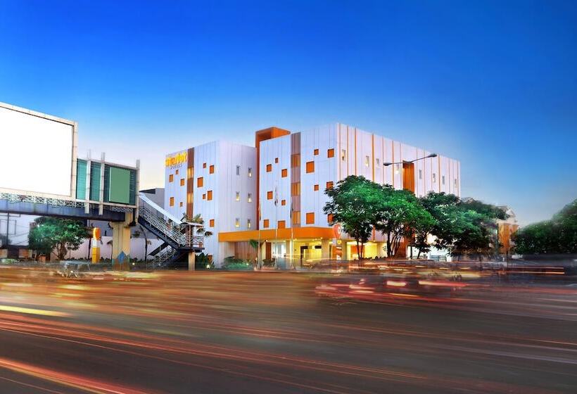 Starlet Hotel Serpong