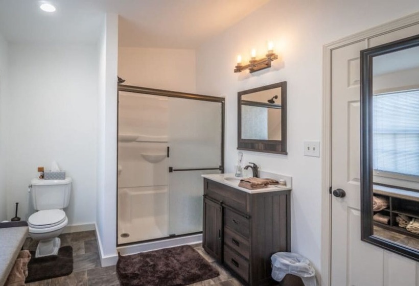 Stone Haus Bed & Breakfast